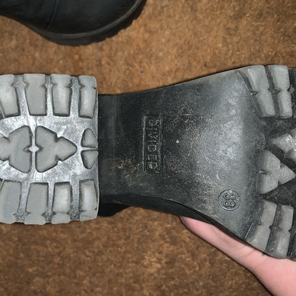 38 - Divided - Black Combat Chelsea Boot - Picture 8 of 14